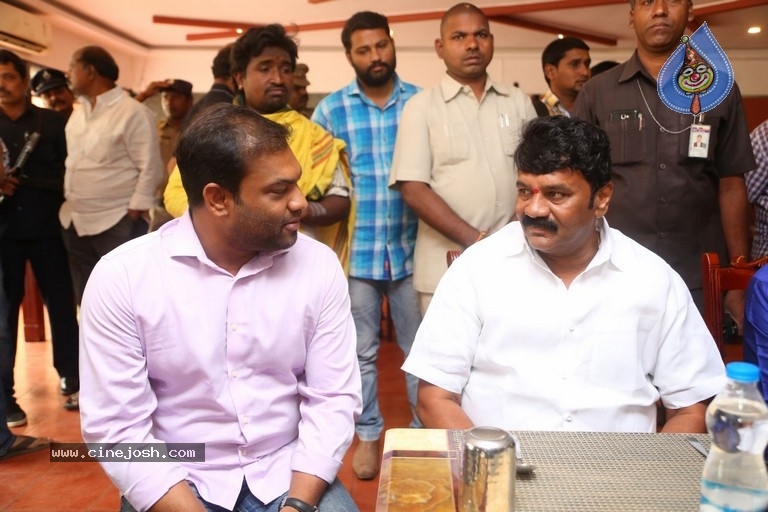 Viyyalavaari Vindu Hotel Launched By Talasani Srinivas Yadav - 3 / 12 photos