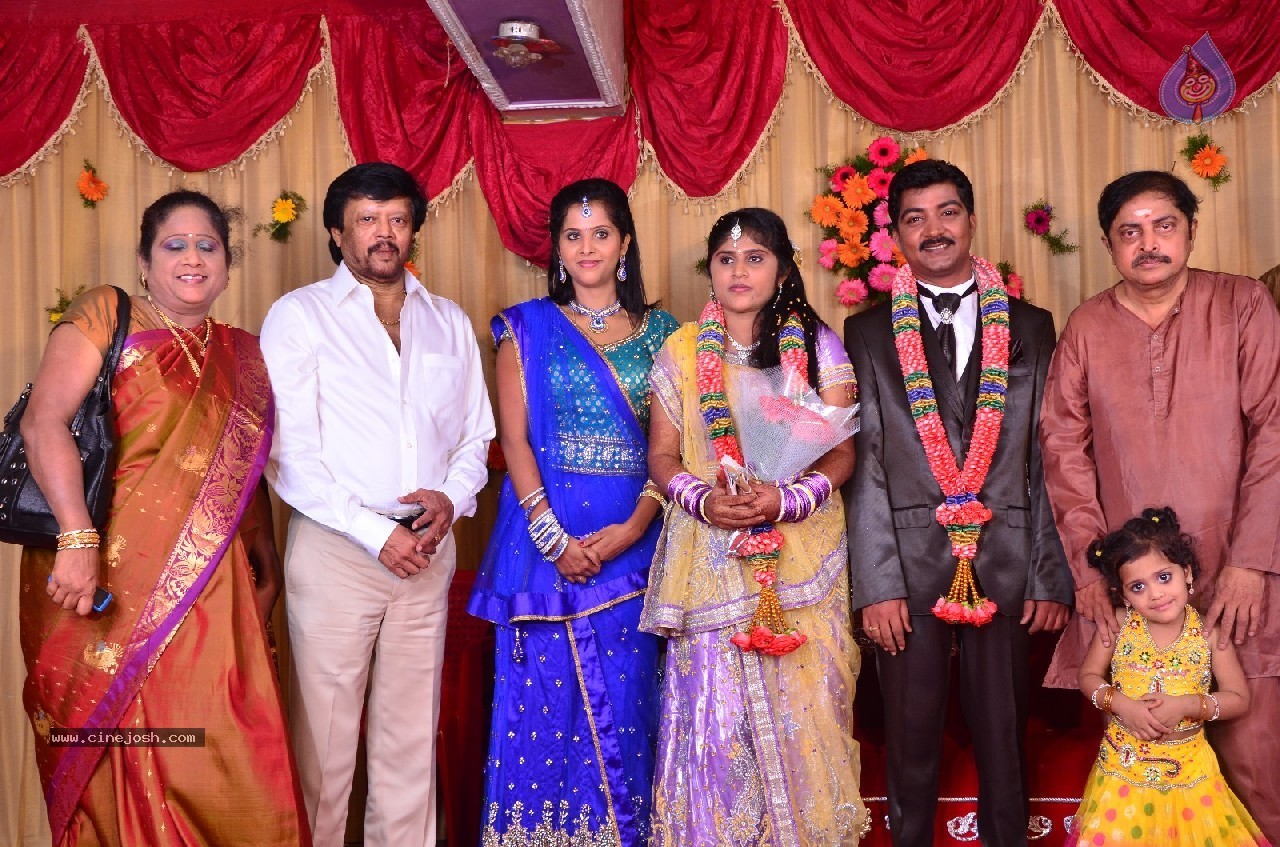 VP Mani Daughter Gayathiri Wedding Photos - 16 / 32 photos