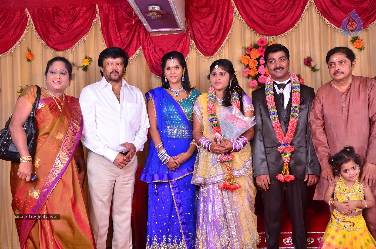 VP Mani Daughter Gayathiri Wedding Photos - 30 / 32 photos