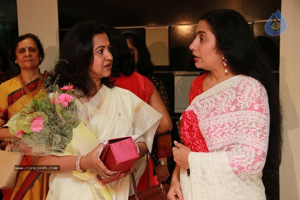 VST Grandeur Women Achievers Awards - 37 / 40 photos