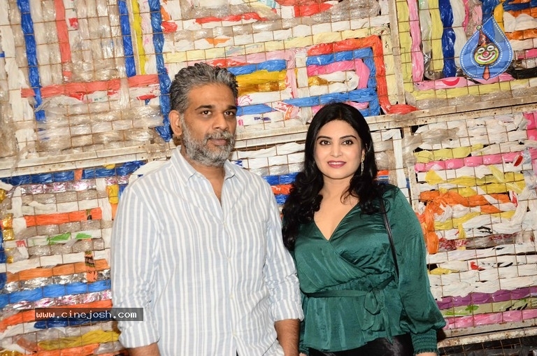 Wildest Dreams A Fundraiser Gala Exhibition of Paintings - 48 / 62 photos