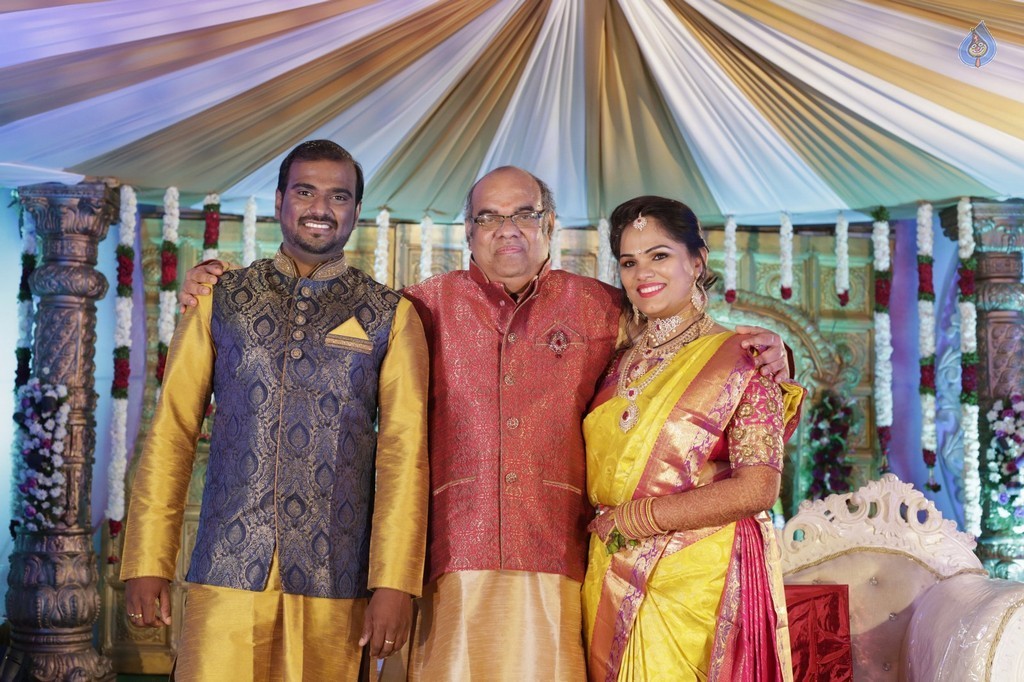 Writer Thota Prasad Daughter Wedding Reception Photos - 31 / 38 photos
