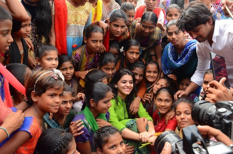 Yamini Bhaskar Birthday Celebrations - 11 / 19 photos