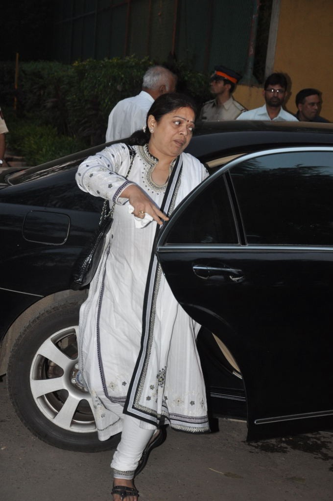 Yash Chopra Chautha Ceremony - 5 / 68 photos