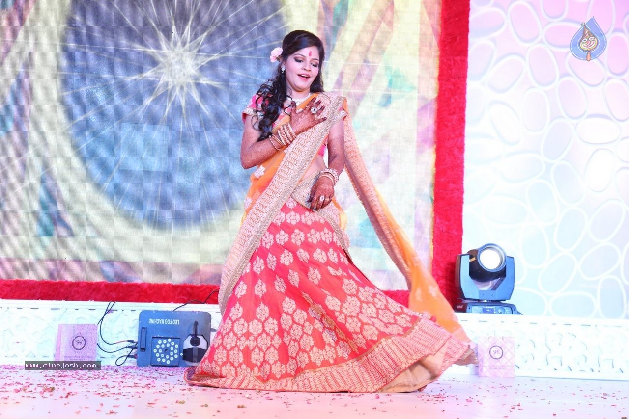 Yogesh and Krishika Sangeet Ceremony - 71 / 128 photos
