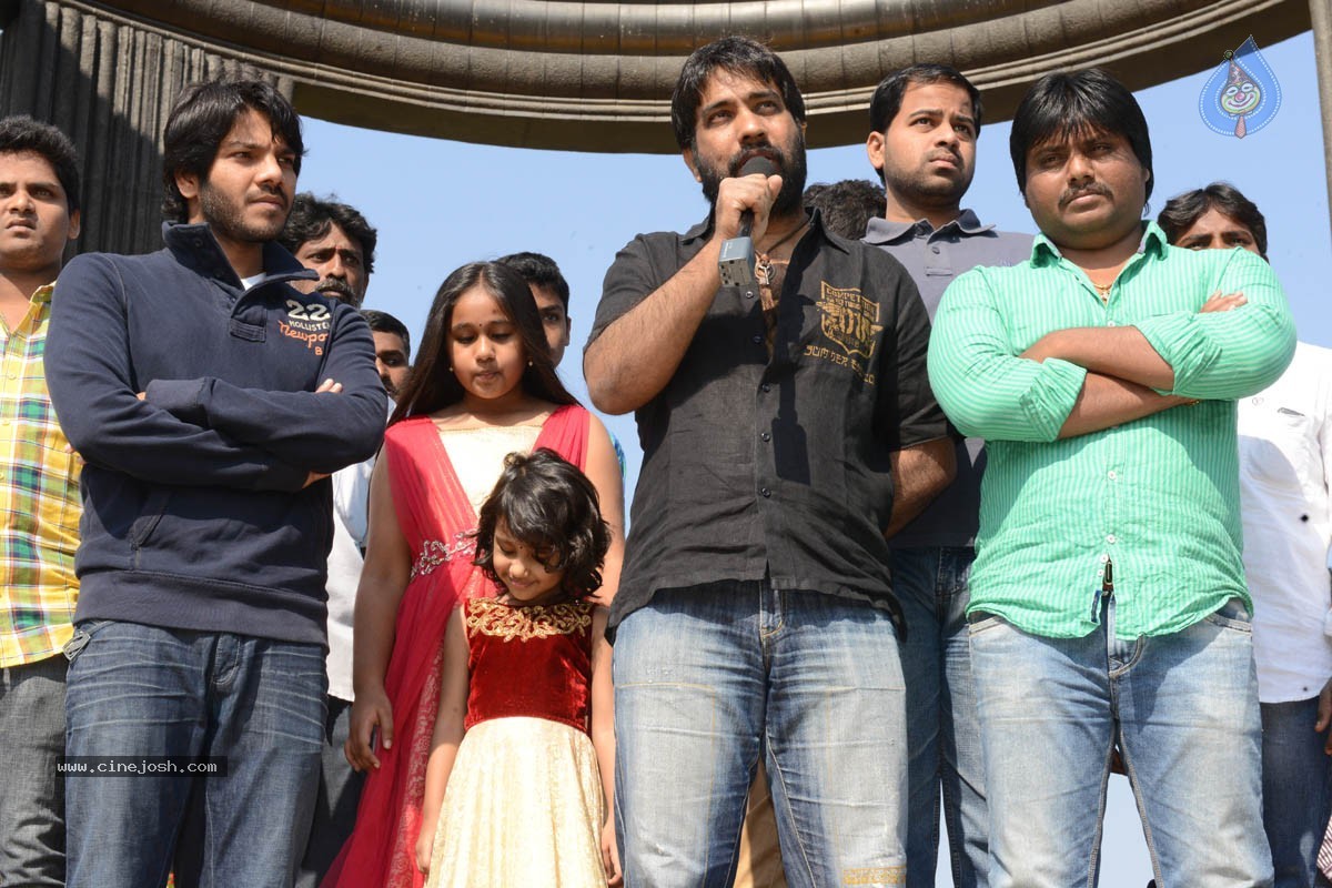 YVS Chowdary Visits NTR Ghat - 36 / 52 photos