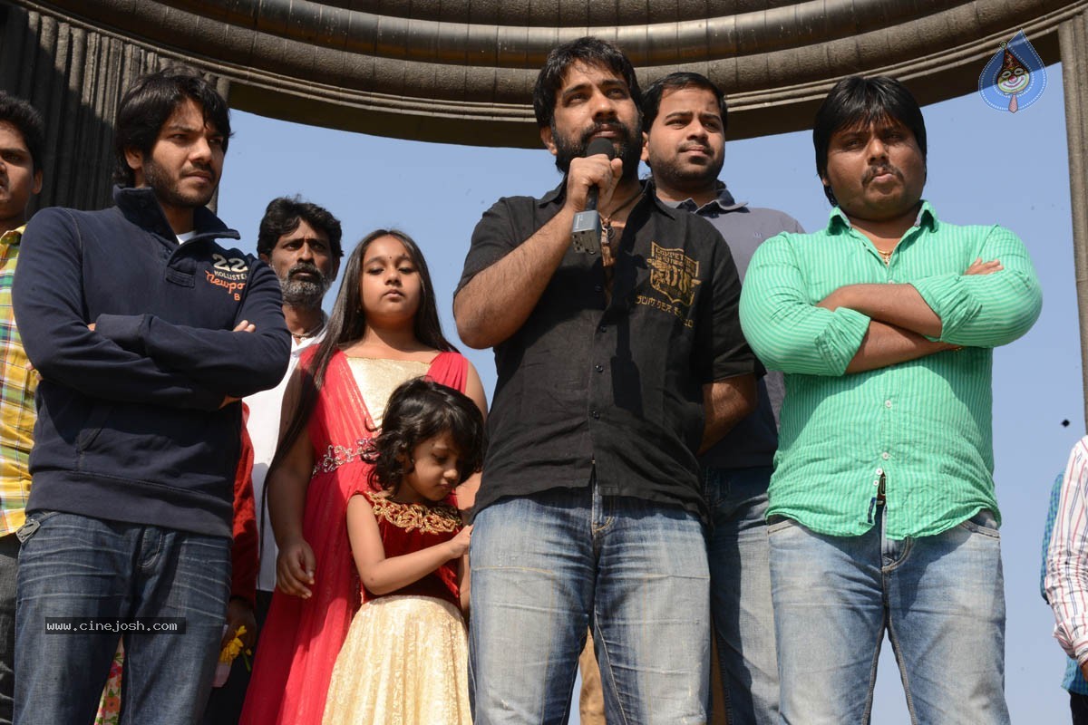 YVS Chowdary Visits NTR Ghat - 49 / 52 photos