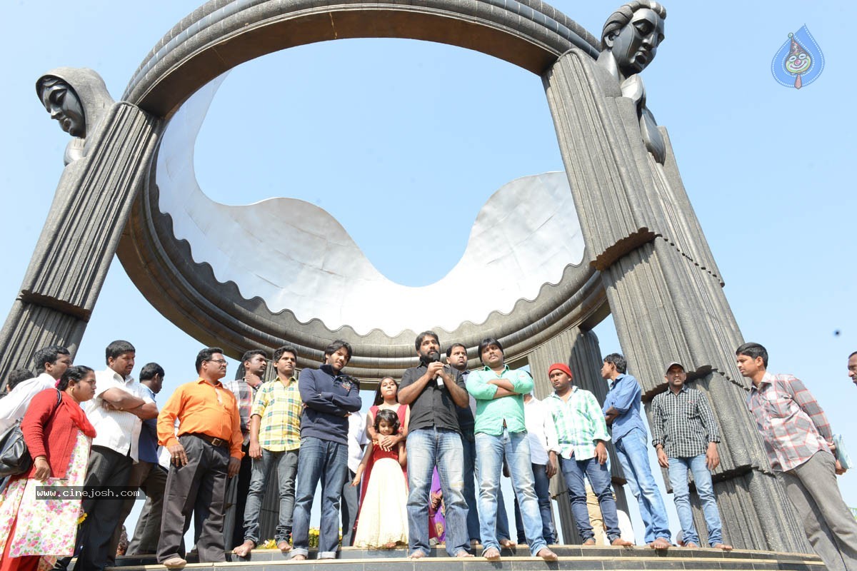 YVS Chowdary Visits NTR Ghat - 51 / 52 photos