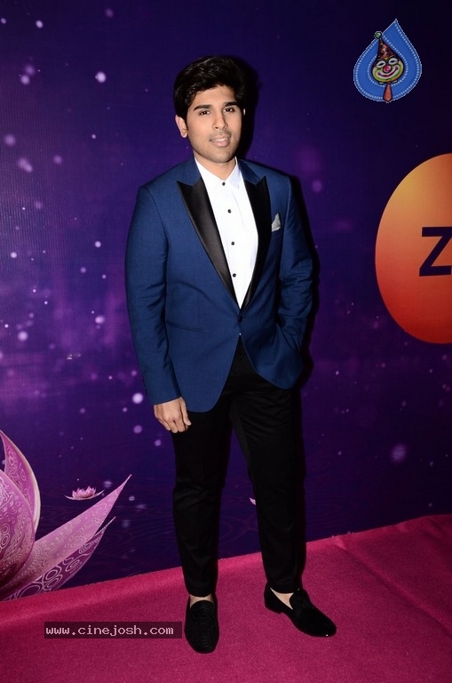 Zee Telugu Apsara Awards 2018 - 59 / 106 photos