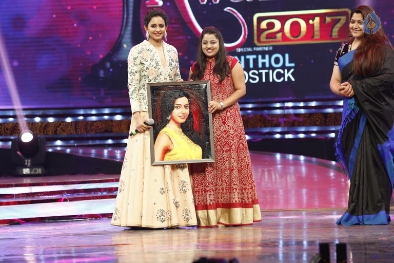 Zee Tv Apsara Award Stills - 6 / 61 photos