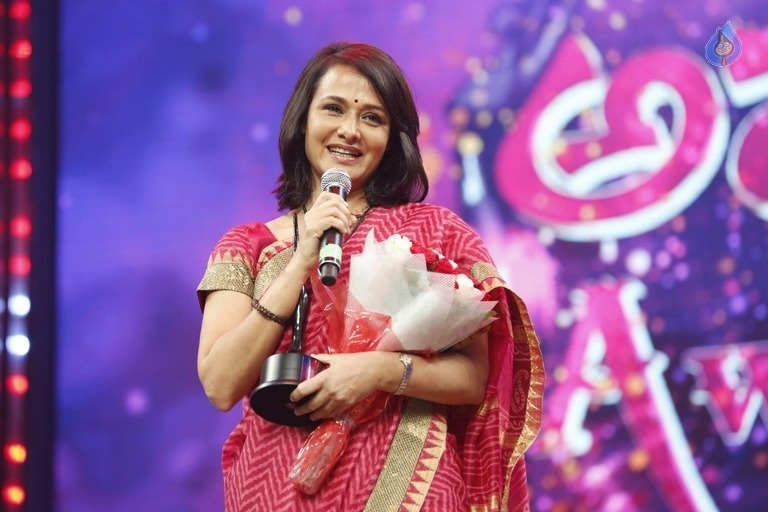 Zee Tv Apsara Award Stills Photo 28 of 61