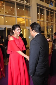 A Black Tie Charity Food For Change Event - 32 of 63