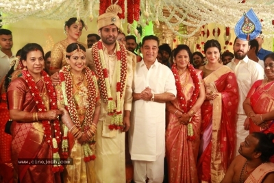 Aadhav Kannadasan - Vinodhnie Wedding Photos - 7 of 9