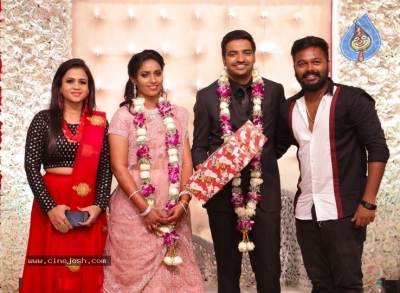 Actor Sathish - Sindhu Wedding Reception Stills - 11 of 105