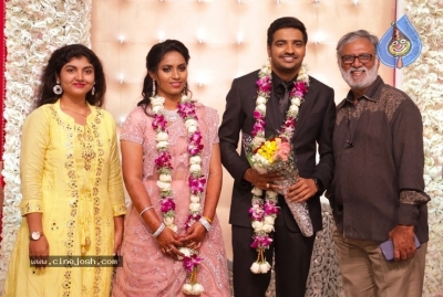 Actor Sathish - Sindhu Wedding Reception Stills - 22 of 105