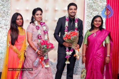 Actor Sathish - Sindhu Wedding Reception Stills - 67 of 105