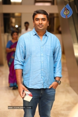Actor Sathish - Sindhu Wedding Reception Stills - 69 of 105