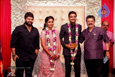 Actor Sathish - Sindhu Wedding Reception Stills - 82 of 105