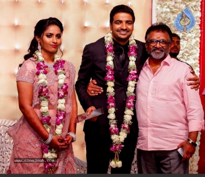 Actor Sathish - Sindhu Wedding Reception Stills - 85 of 105