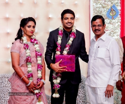 Actor Sathish - Sindhu Wedding Reception Stills - 97 of 105