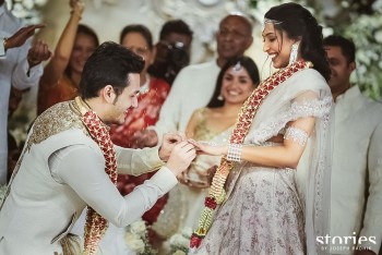 Akhil and Shriya Bhupal Engagement Photos - 4 of 7