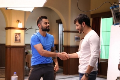 Akhil Meets Virat Kohli In Annapurna Studios - 2 of 6