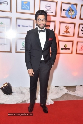 Allu Arjun And Regina Cassandra In A Charity Event - 26 of 42