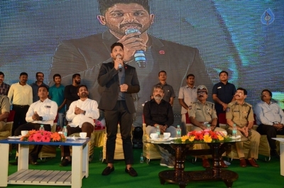Allu Arjun and SS Rajamouli at Traffic Awareness Event - 22 of 81