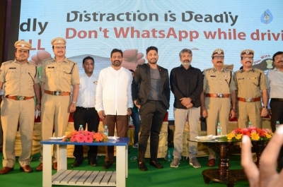 Allu Arjun and SS Rajamouli at Traffic Awareness Event - 23 of 81