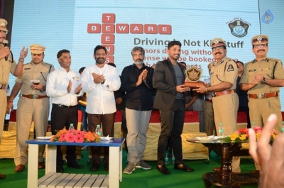 Allu Arjun and SS Rajamouli at Traffic Awareness Event - 39 of 81