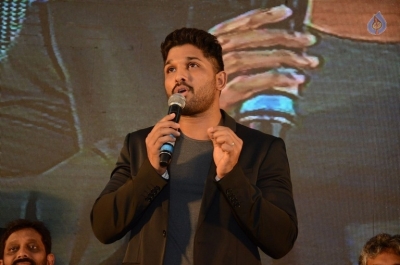 Allu Arjun and SS Rajamouli at Traffic Awareness Event - 64 of 81