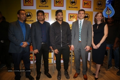 Allu Arjun Launches Buffalo Wild Wings Restaurant - 5 of 41