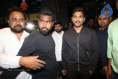 Allu Arjun Launches Buffalo Wild Wings Restaurant - 9 of 41