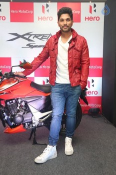Allu Arjun Launches Hero Motocorp Bikes - 29 of 42