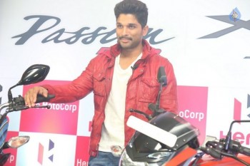 Allu Arjun Launches Hero Motocorp Bikes - 34 of 42