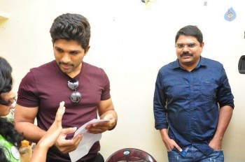 Allu Arjun Photos at Make A Wish Event - 28 of 59