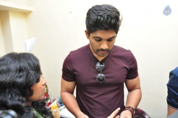 Allu Arjun Photos at Make A Wish Event - 33 of 59