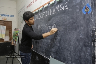 Allu Sirish At Government Primary School - 7 of 21