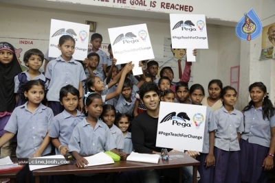 Allu Sirish At Government Primary School - 9 of 21