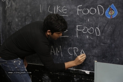 Allu Sirish At Government Primary School - 21 of 21