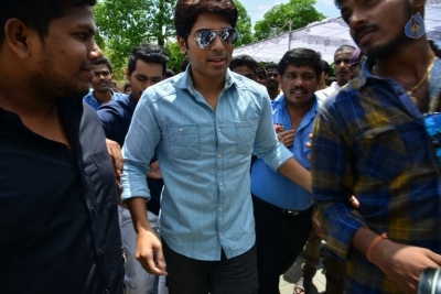 Allu Sirish Birthday Celebrations - 5 of 17