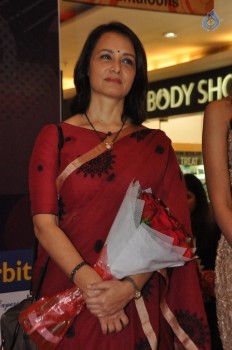 Amala at Artpoetic Exhibition Inorbit Galleria - 25 of 38