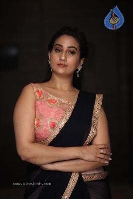 Anchor Manjusha Photos - 19 of 21