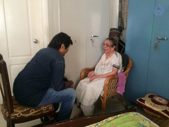 Balakrishna Meets His Senior Citizen Fan - 1 of 8