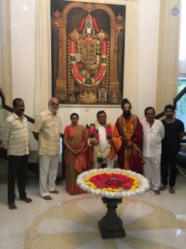 Brahmanandam Felicitates Artist BKS Varma - 2 of 16