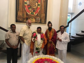 Brahmanandam Felicitates Artist BKS Varma - 14 of 16