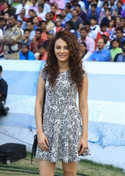CCL 6 Karnataka Bulldozers Vs Telugu Warriors Final Match Photos - 56 of 122
