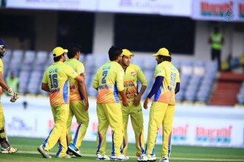 CCL 6 Kerala Strikers Vs Chennai Rhinos Match Photos - 19 of 25