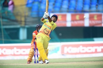 CCL 6 Telugu Warriors Vs Chennai Rhinos Match Photos - 8 of 126