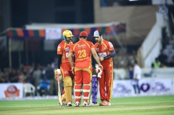 CCL 6 Telugu Warriors Vs Karnataka Bulldozers Match Photos - 32 of 63
